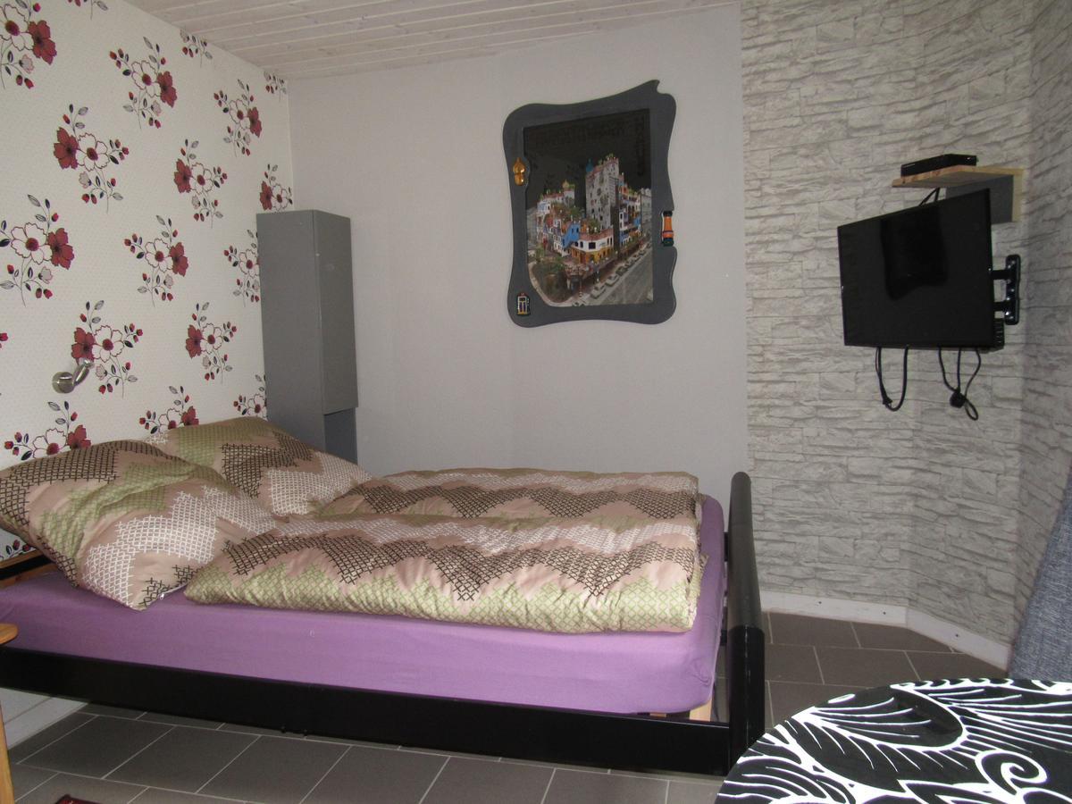Ferienapartments Am Dorfplatz Langscheid  ภายนอก รูปภาพ